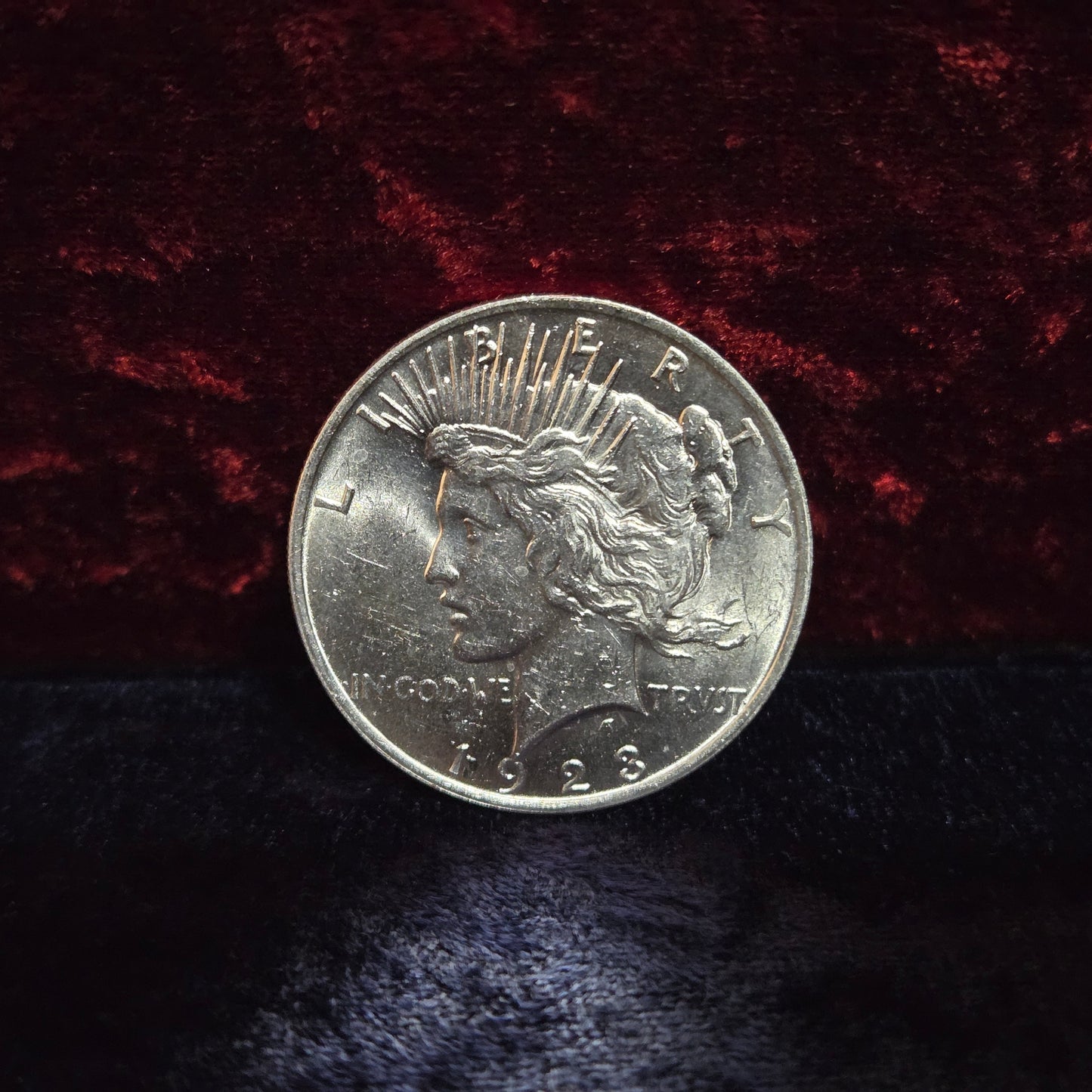 Peace Dollar 1923 Crisp & Shiny 90% Silver 0.77+ Troy Ounce #0004